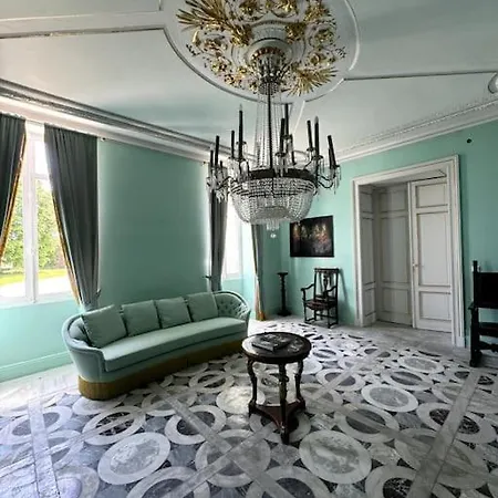 Chateau Acar De Bedou * Cars