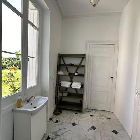 Chateau Acar De Bedou Villa Cars